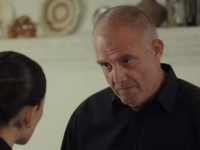 Η Γη της Ελιάς: Η Ιουλία και ο Στάθης μα...