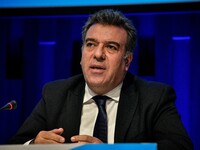 Μ. Κόνσολας από Πάτρα: Στόχος να αποκτήσ...