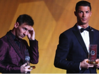 Το τρελό σενάριο των Άγγλων: Μαζί Μέσι -...