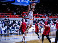 Σαλόν – Προμηθέας 93-78: Πάλεψε για 35 λ...