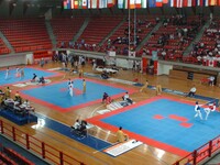 Η διοίκηση του ΠΕΑΚ βάλλει κατά του Δήμου Πατρέων