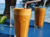 Πώς γεννήθηκε ο φραπέ που αγαπήσαμε