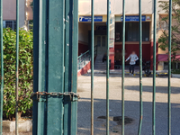 Άγνωστοι πετούσαν αντικείμενα σε σχολεία...