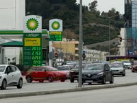 Στα ύψη οι τιμές στα βενζινάδικα της Πάτ...