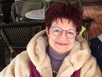 Η Αχαιή Χρύσα Λυκούδη κυκλοφόρησε το 1ο ...