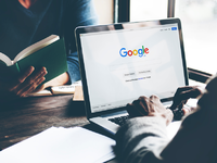 Τι ψάχνουμε στο Google; - Γιόγκα το πρωί...
