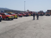 Πάτρα: "Απόβαση" πυροσβεστών α...