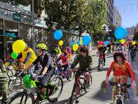 Πάτρα: Γέμισε χρώματα την πόλη η Ποδηλατ...
