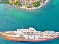 Το εντυπωσιακό ναυάγιο του Mediterranean...