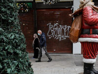 Χριστούγεννα σε στενό οικογενειακό κύκλο...