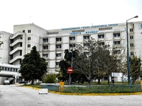 Πάτρα: Έκλεψε μηχανάκι και απείλησε με α...