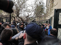 Η στιγμή της μεταγωγής της Ρούλας Πισπιρ...