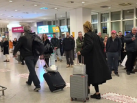 Συγκλονιστικές μαρτυρίες Ελλήνων που επα...