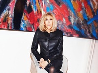 Mπριζίτ Μακρόν: «Είμαι δομημένη γύρω από...