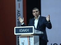 Μπρα ντε φερ Τσίπρα με ΠΑΣΟΚ: Γιατί επέλ...