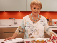 Βέφα Αλεξιάδου: «Τις κόρες μου δεν τις π...