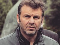 Σε ποια πασίγνωστη σειρά “εισβάλλει” ο Α...