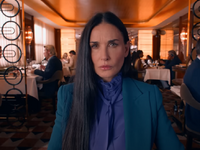 Ντέμι Μουρ: Η ηθοποιός διεκδικεί το πρώτ...