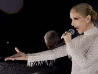 Σελίν Ντιόν: Το «ευχαριστώ» στους fans τ...