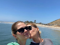 Τζένη Μπαλατσινού: Διακοπές στο Μαλιμπού...