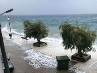 Ο Ιανός "χτύπησε" τον Ψαθόπυργ...