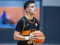 Νέο ξεκίνημα ο Νικόλας Κανελλάκης