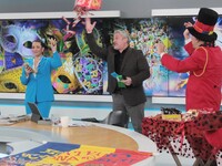 Τριπλή, εντυπωσιακή τηλεοπτική παρουσία ...