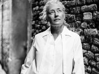 Nαι οι καιροί αλλάζουν: Γκριζομάλλα και ...