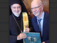 Τιμή στον Αρχιεπίσκοπο Ελπιδοφόρο από το...