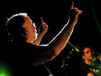 Θάνος Μικρούτσικος: Τέσσερα χρόνια από τ...