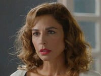 Άγιος έρωτας: Η Χριστίνα οδηγείται ξανά στη φυλακή