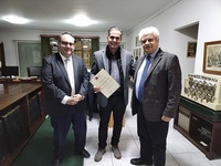 Τιμητική διάκριση στο Μουσείο Τύπου της ...