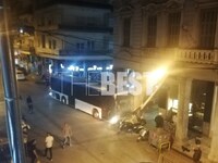 Τρελή πορεία λεωφορείου στο κέντρο της Π...