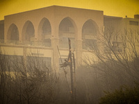 Φωτιά στη Ρόδο: Συγκλονίζει ο περιφερειά...