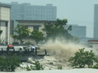 Κίνα: Πλησιάζει ο τυφώνας Μούιφα - Πτήσε...