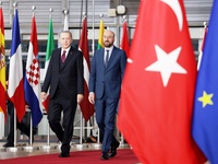 Κομισιόν: Είμαστε έτοιμοι για λήψη μέτρω...