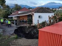 Γη “κατέρρευσε” στην Αιτωλοακαρνανία - Κ...