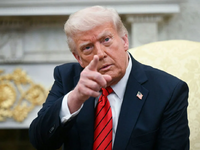 Τραμπ σε Ιράν: «Όχι πυρηνικά, μην σκοτών...