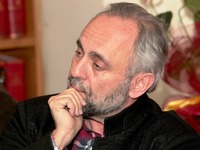 Ο πόλεμος «με το καλημέρα», έφερε την πα...