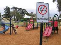 "Μαχαίρι" στο τσιγάρο στις παι...