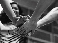 Τα επικίνδυνα «challenges» των παιδιών σ...