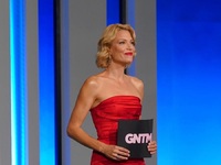 Επιμένει natural: Η Βίκυ Καγιά δεν είναι...