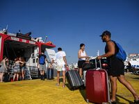 Μαζική φυγή από τα αστικά κέντρα – Σε εξ...