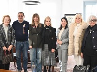 Inner Wheel Πατρών Βορρά Ρίου: Παρέδωσε ...