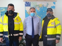 Νέες στολές για τα πληρώματα ασθενοφόρων...