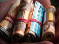 Επιστρεπτέα Προκαταβολή: Πιστώθηκαν τα π...