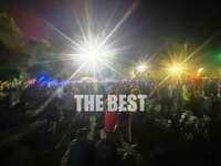 Υπαίθριο πάρτι 2.000 ατόμων στην Πλάζ τη...