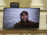 Ο «μαχητής του Αζόφ»  στην ελληνική Βουλ...