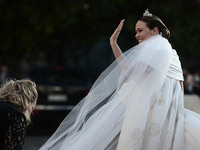 Δείτε live: Ο «βασιλικός» γάμος του Φίλι...