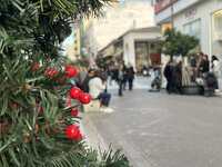 Πάτρα: Ανοικτή η αγορά μέχρι το βράδυ- Π...